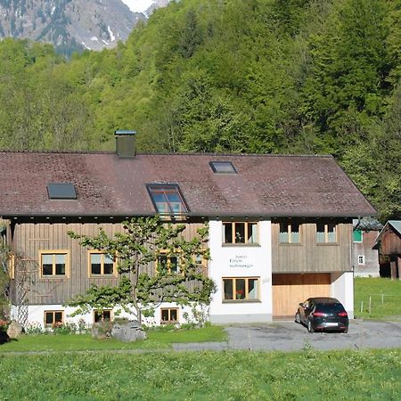 Ferienwohnungen Sutter Au (Vorarlberg) エクステリア 写真
